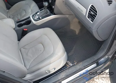 2013 Audi A4 2.0T Premium z USA, uszkodzony, nr VIN WAUFFAFL5DN017088